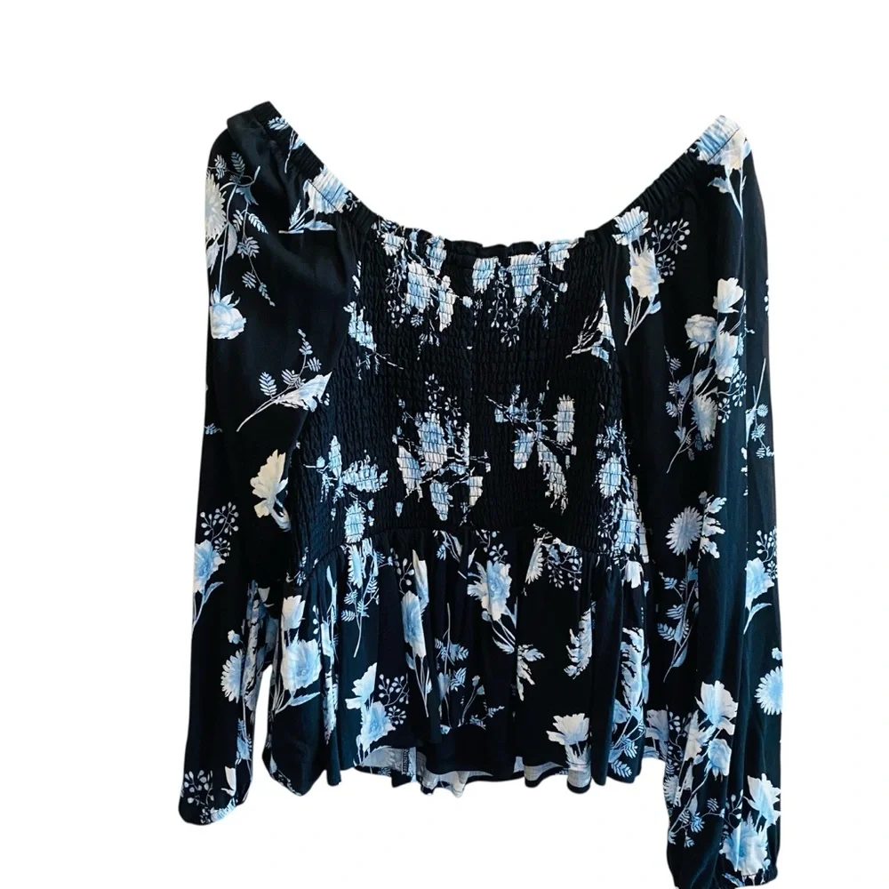 Torrid NWT Rayon Slub Smocked Bodice Floral Long Sleeve Crop Blouse, Size 12 - Picture 7 of 11